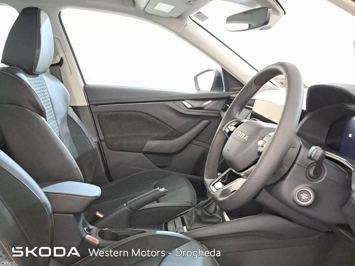 Skoda Kamiq Hatchback, Petrol, 2026, White