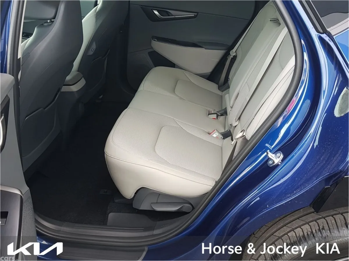 Kia EV6 MPV, Electric, 2026, Blue