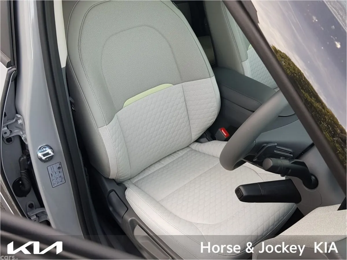 Kia EV2 MPV, Electric, 2026, Grey