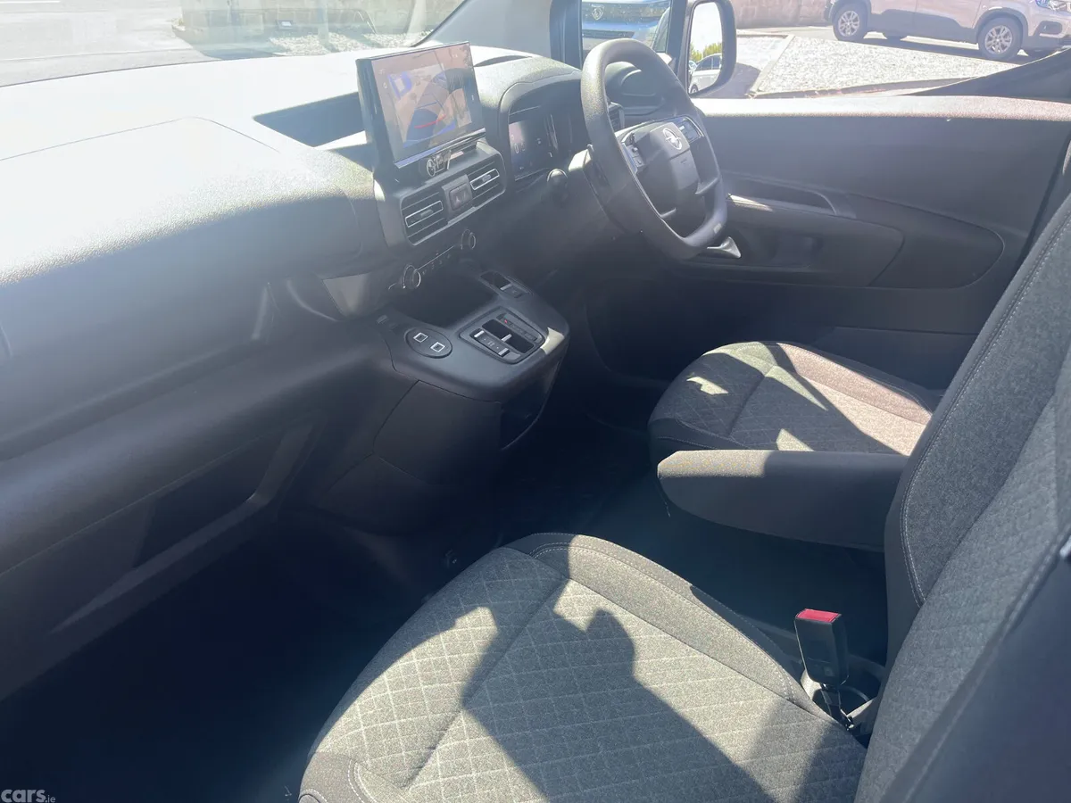 Opel Combo MPV, Diesel, 2026, Silver
