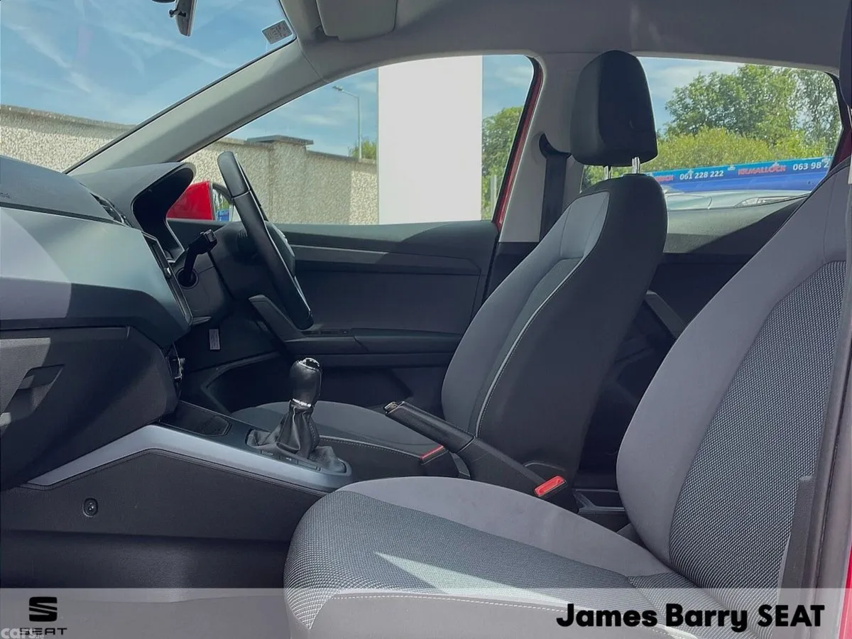 SEAT Arona SUV, Petrol, 2020, Red