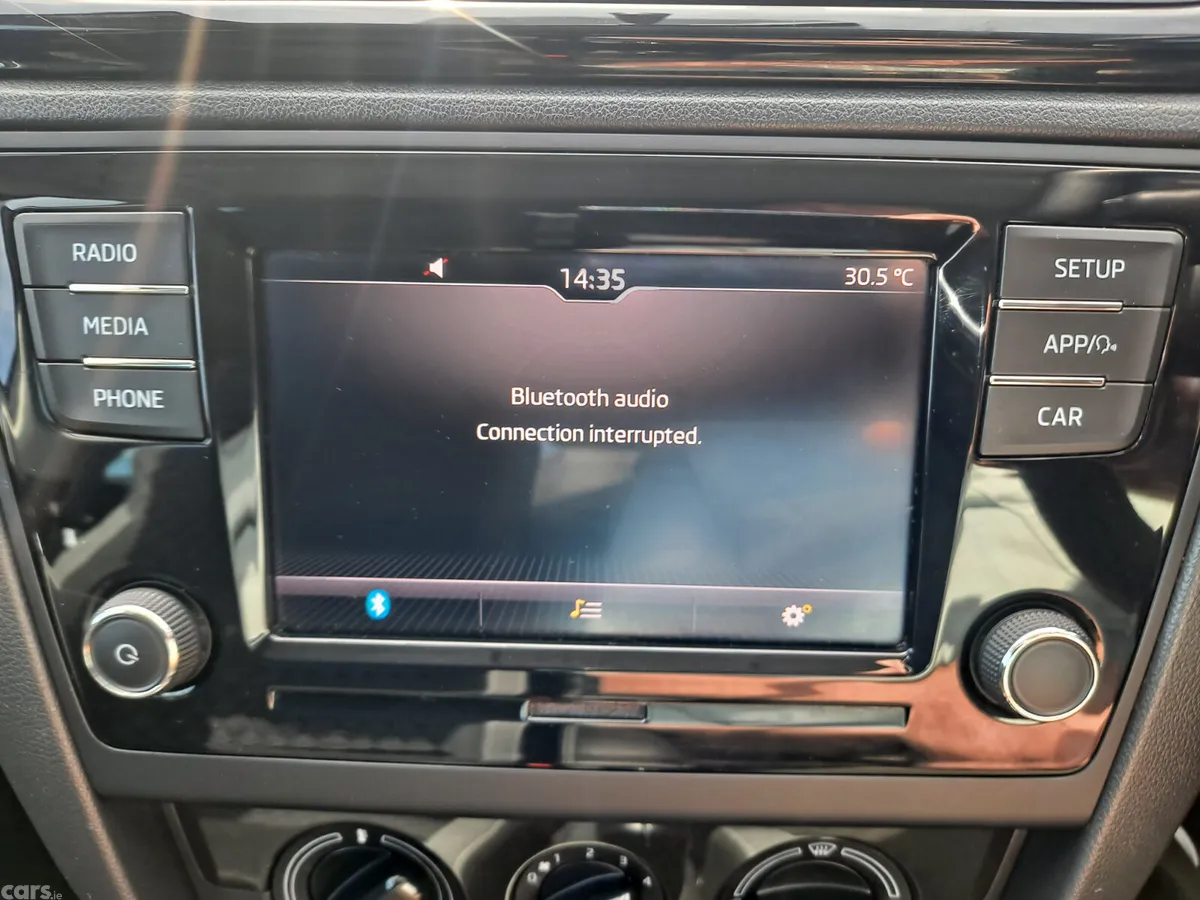 Skoda Rapid Saloon, Petrol, 2018, Black