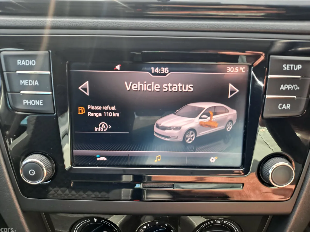 Skoda Rapid Saloon, Petrol, 2018, Black