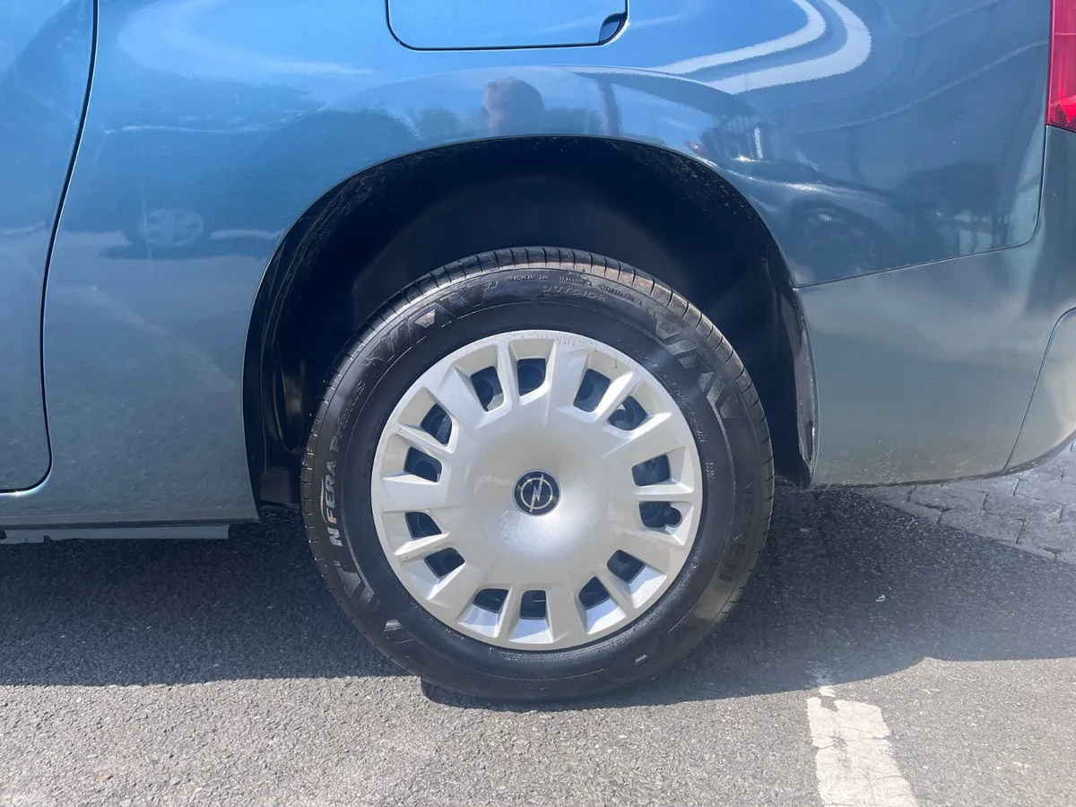 Opel Combo MPV, Diesel, 2026, Blue