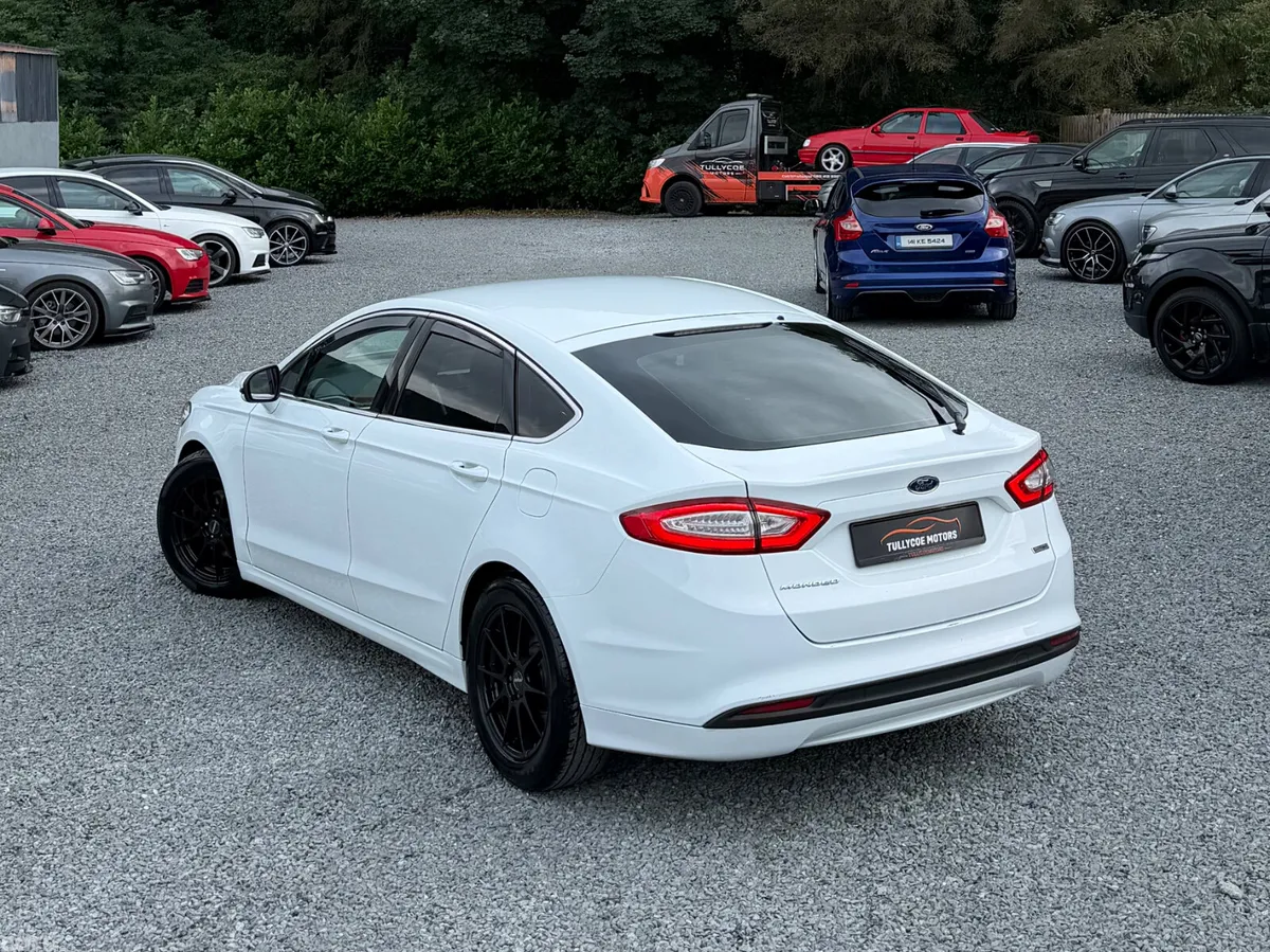 Ford Mondeo Hatchback, Diesel, 2017, White