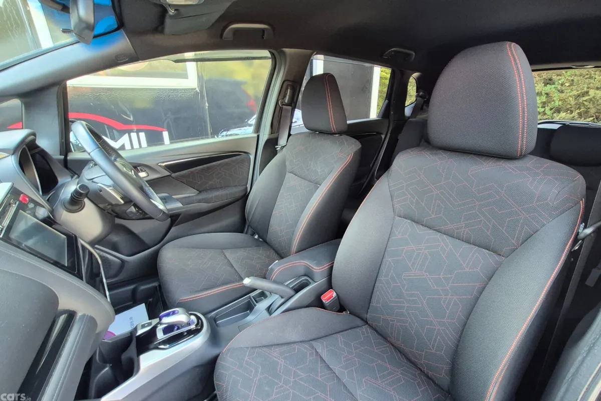 Honda Fit Hatchback, Petrol Hybrid, 2016, Black