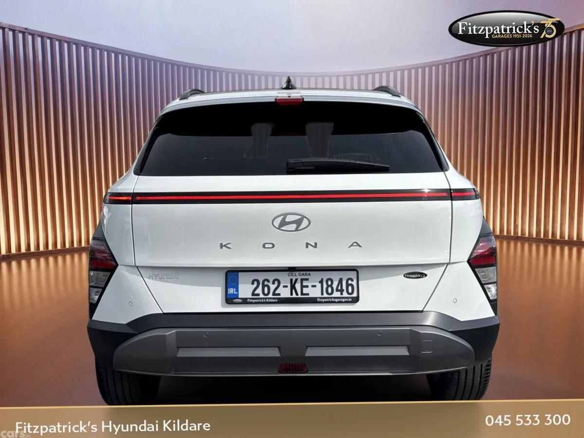 Hyundai KONA MPV, Petrol, 2026, White