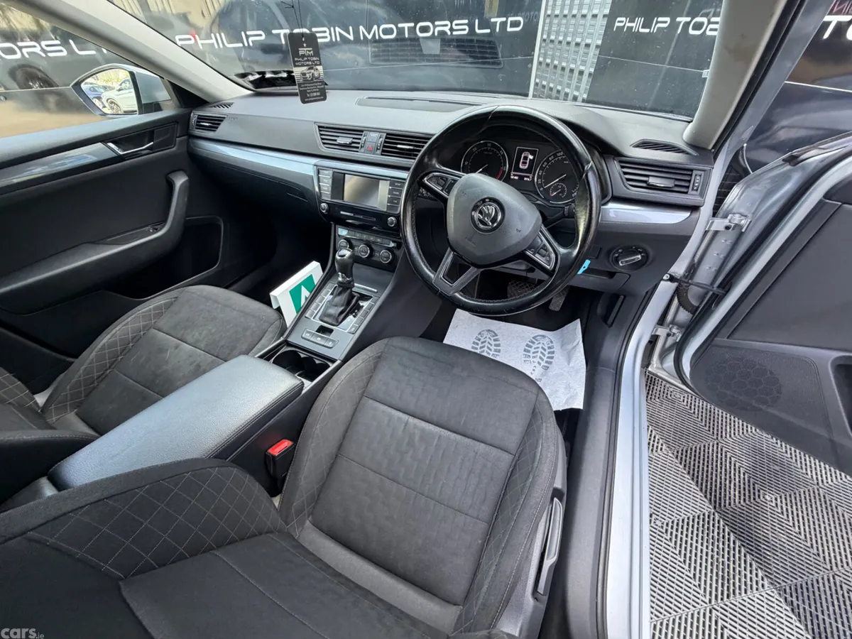 Skoda Superb Saloon, Diesel, 2017, Grey