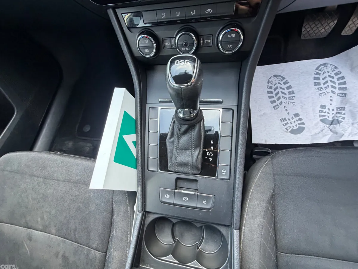 Skoda Superb Saloon, Diesel, 2017, Grey