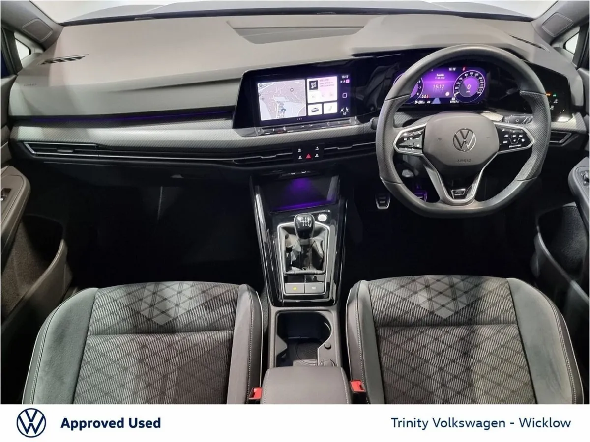 Volkswagen Golf Estate, Petrol, 2023, Blue
