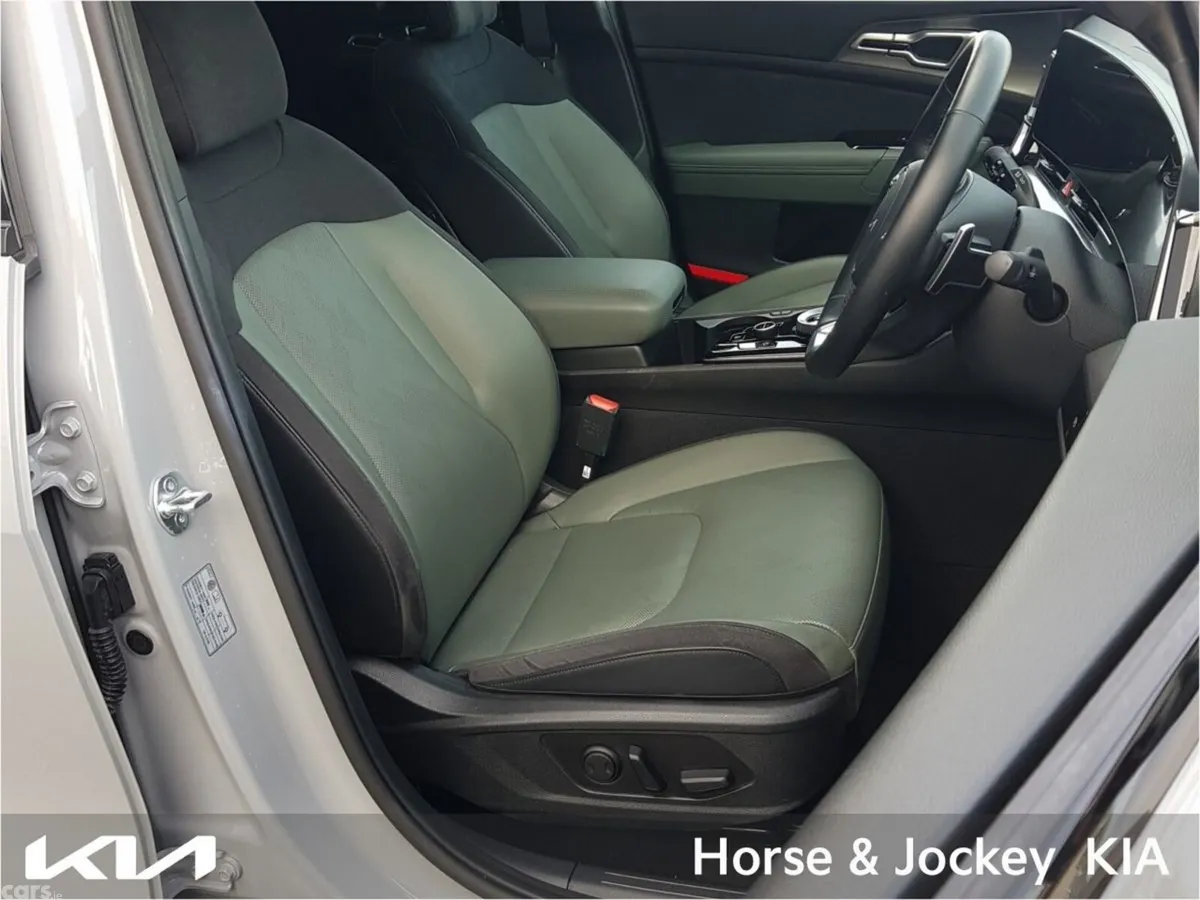 Kia Sportage SUV, Petrol Plug-in Hybrid, 2025, Grey
