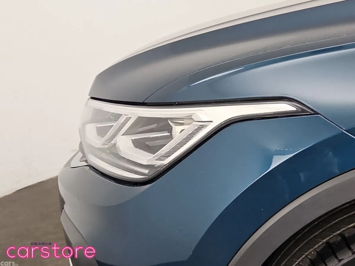 Volkswagen Tiguan SUV, Petrol Hybrid, 2023, Blue