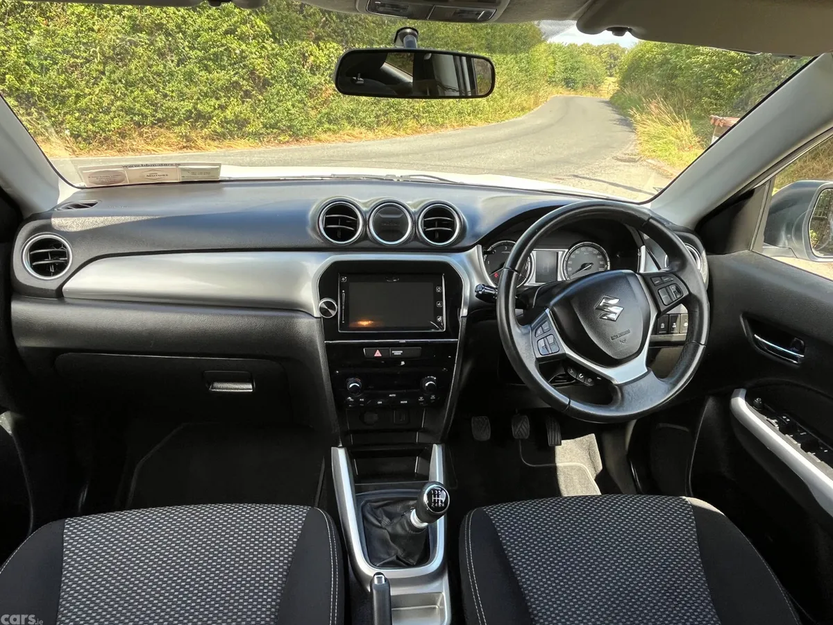 Suzuki Vitara SUV, Diesel, 2016, White