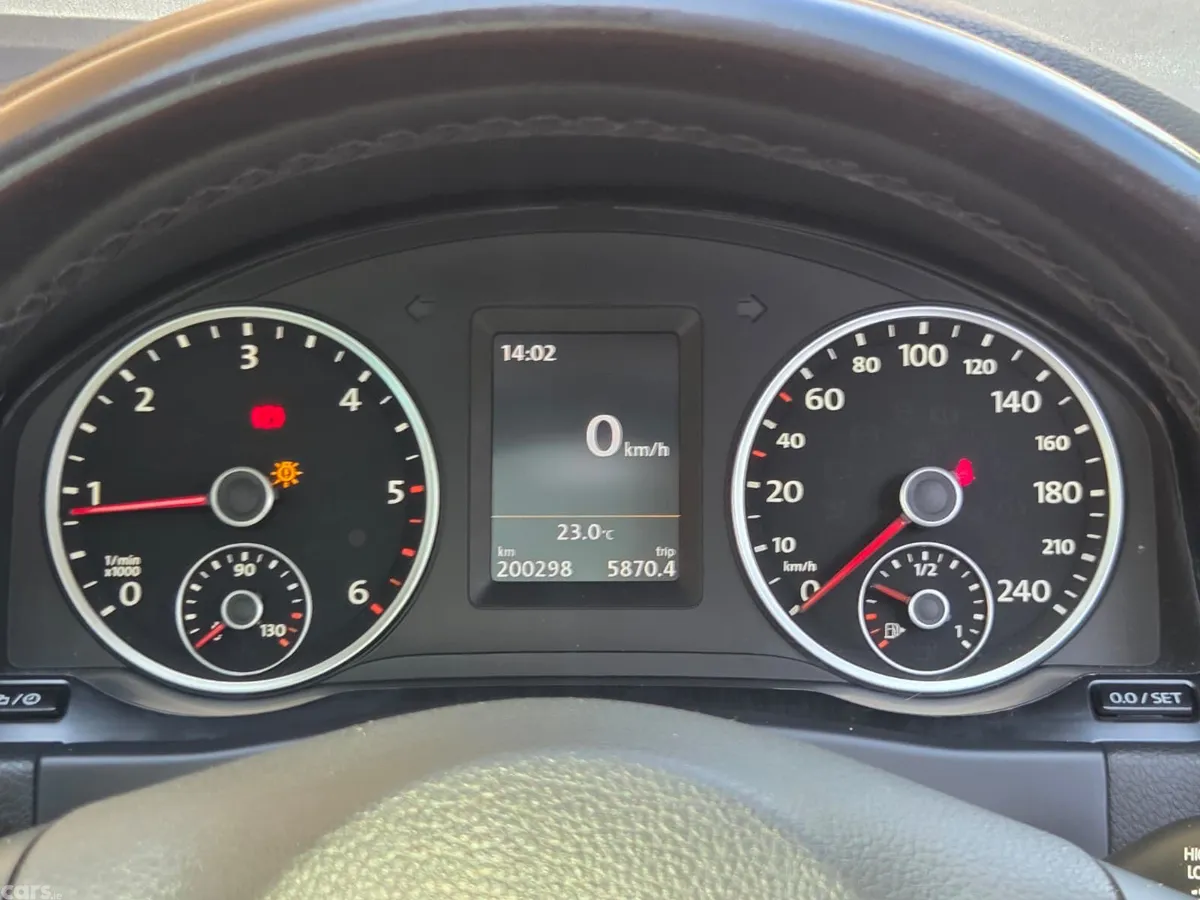 Volkswagen Tiguan SUV, Diesel, 2015, Grey