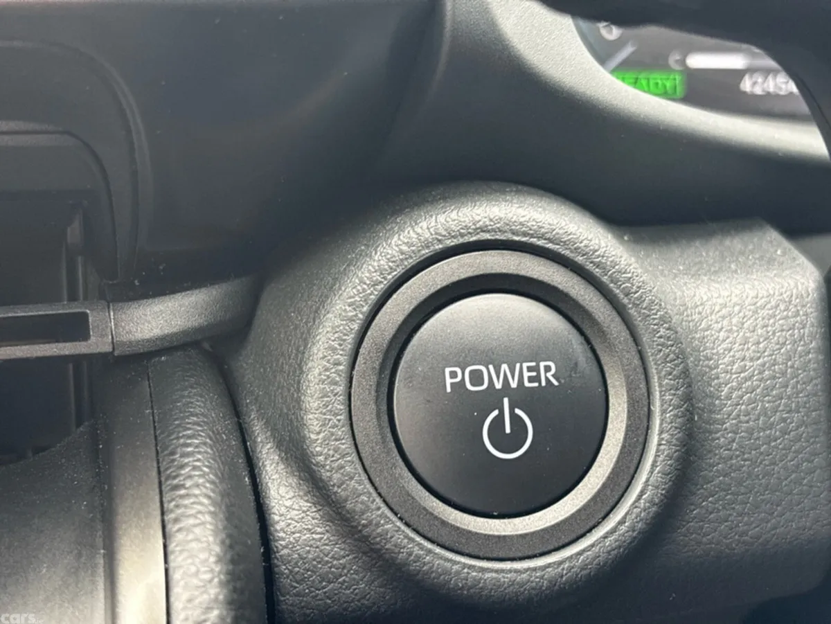 Toyota C-HR Hatchback, Petrol Hybrid, 2025, Purple