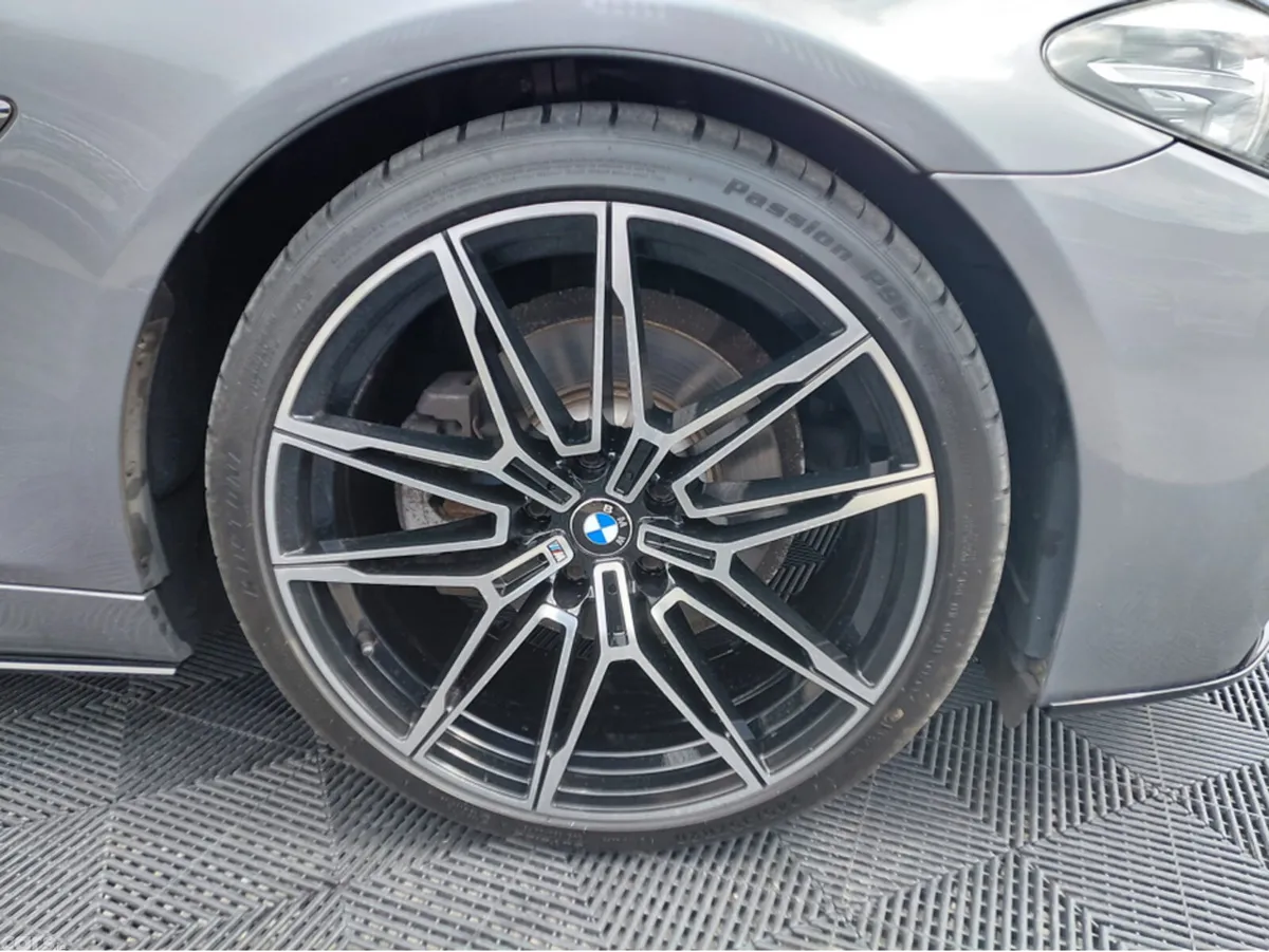 BMW 5-Series Saloon, Diesel, 2015, Grey