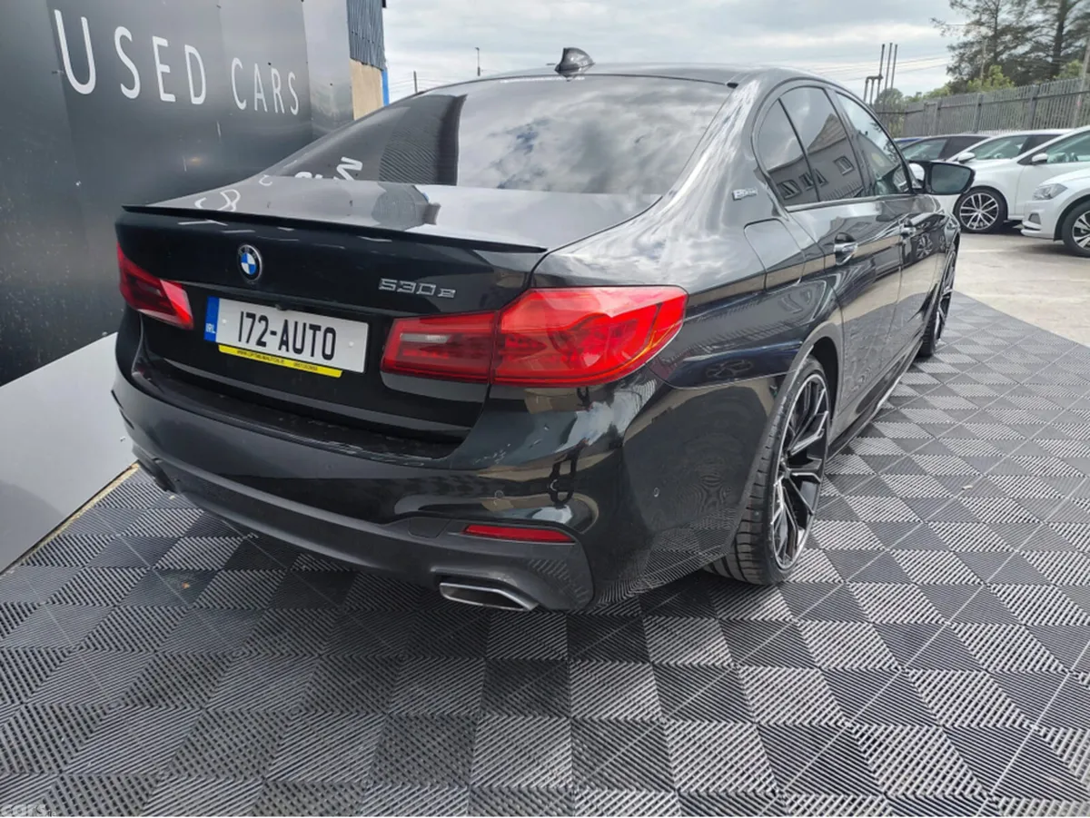 BMW 5-Series Saloon, Petrol Plug-in Hybrid, 2017, Black
