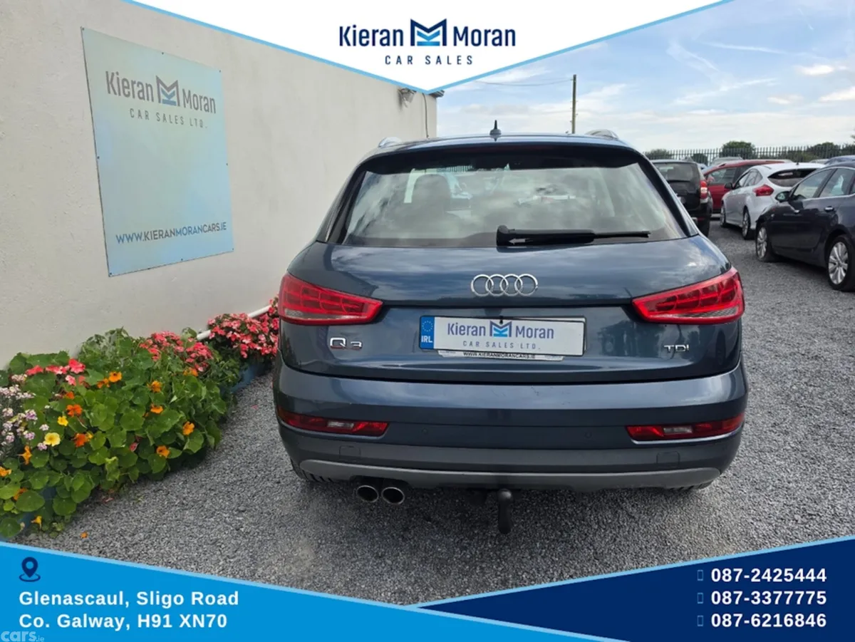 Audi Q3 SUV, Diesel, 2016, Blue