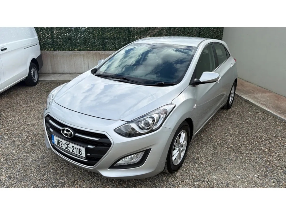 Hyundai i30 Hatchback, Diesel, 2016, Silver