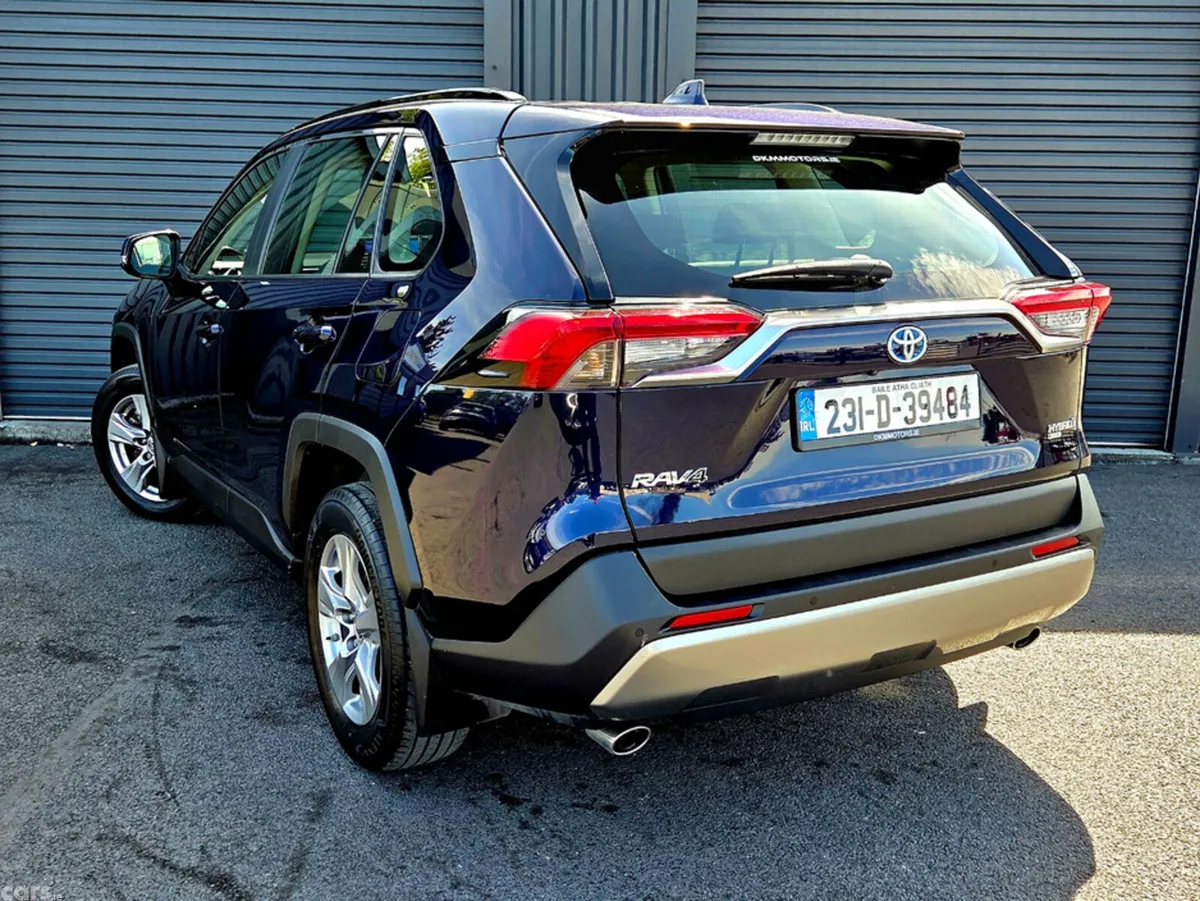 Toyota RAV4 SUV, Petrol Hybrid, 2023, Blue
