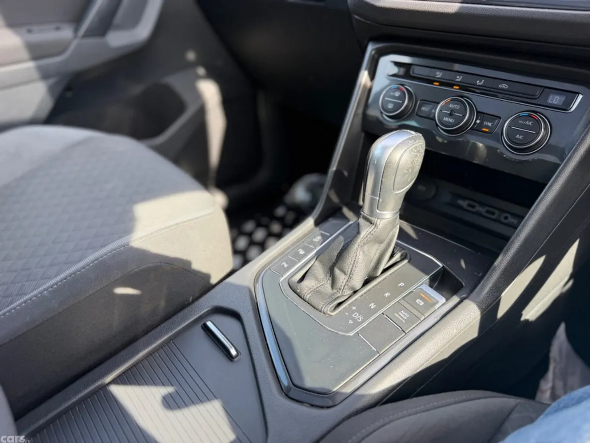 Volkswagen Tiguan SUV, Diesel, 2018, Grey