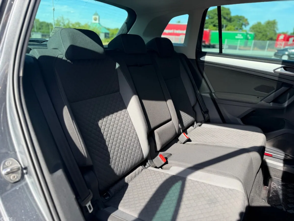 Volkswagen Tiguan SUV, Diesel, 2018, Grey