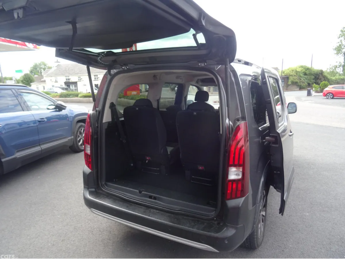 Peugeot Rifter MPV, Diesel, 2019, Grey