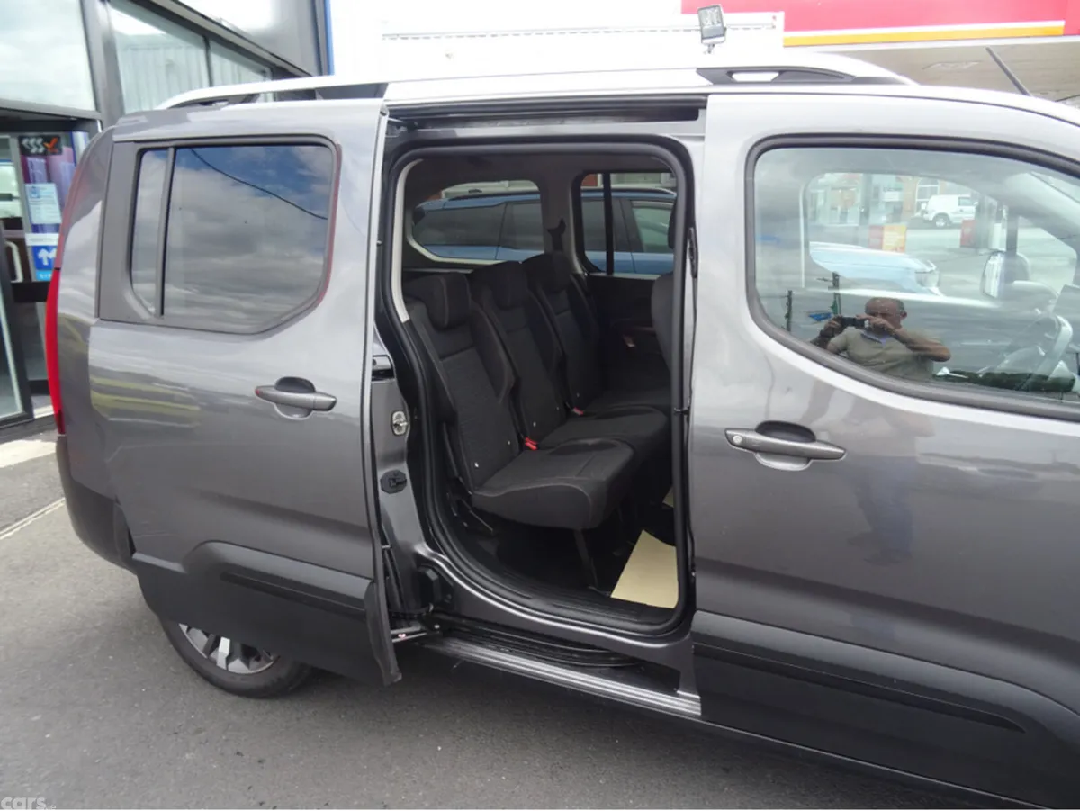 Peugeot Rifter MPV, Diesel, 2019, Grey