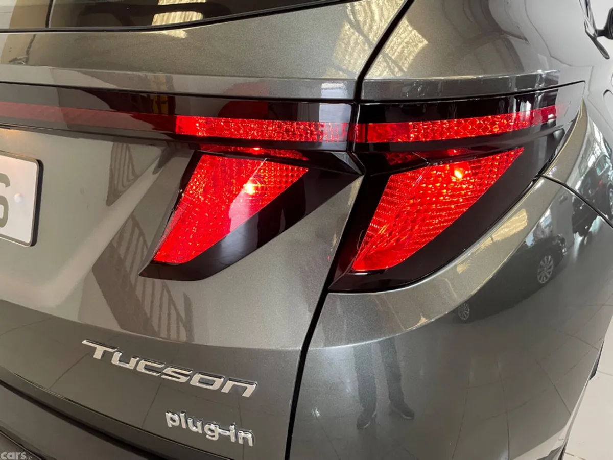 Hyundai Tucson MPV, Petrol Plug-in Hybrid, 2021, Grey