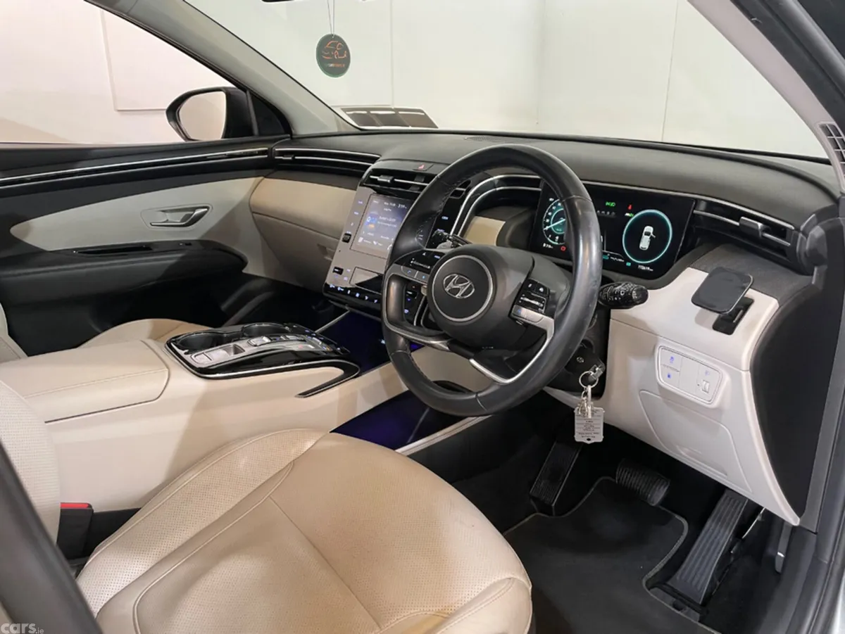 Hyundai Tucson MPV, Petrol Plug-in Hybrid, 2021, Grey