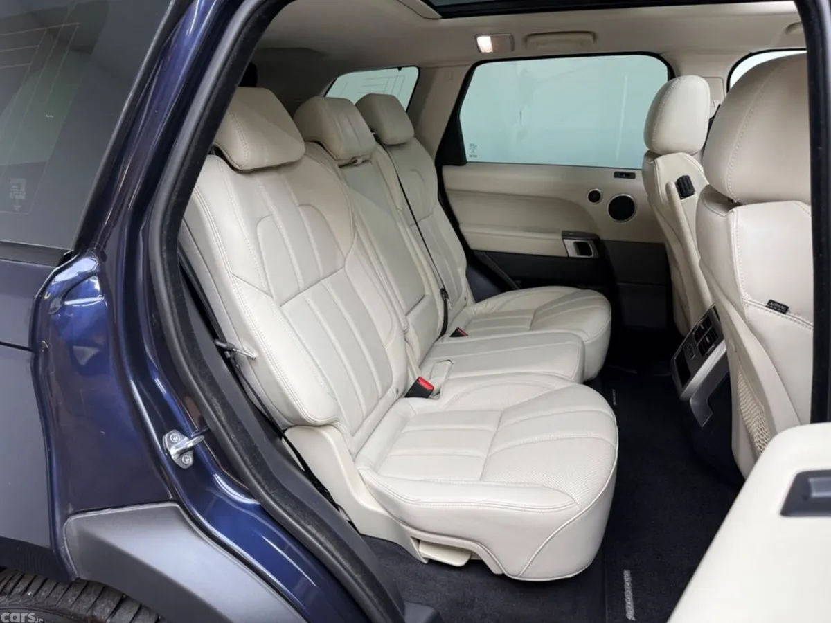 Land Rover Range Rover Sport SUV, Diesel, 2018, Blue