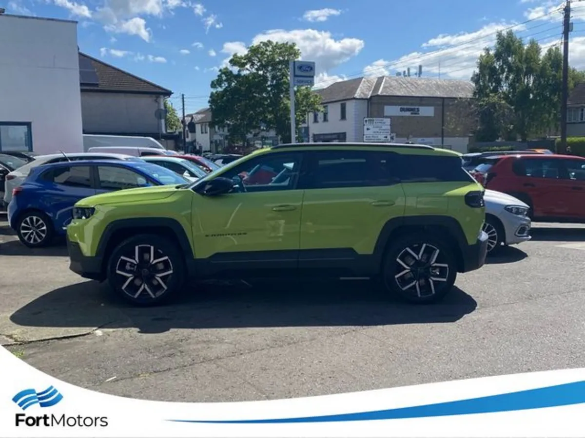 Jeep Compass SUV, Electric, 2026, Green