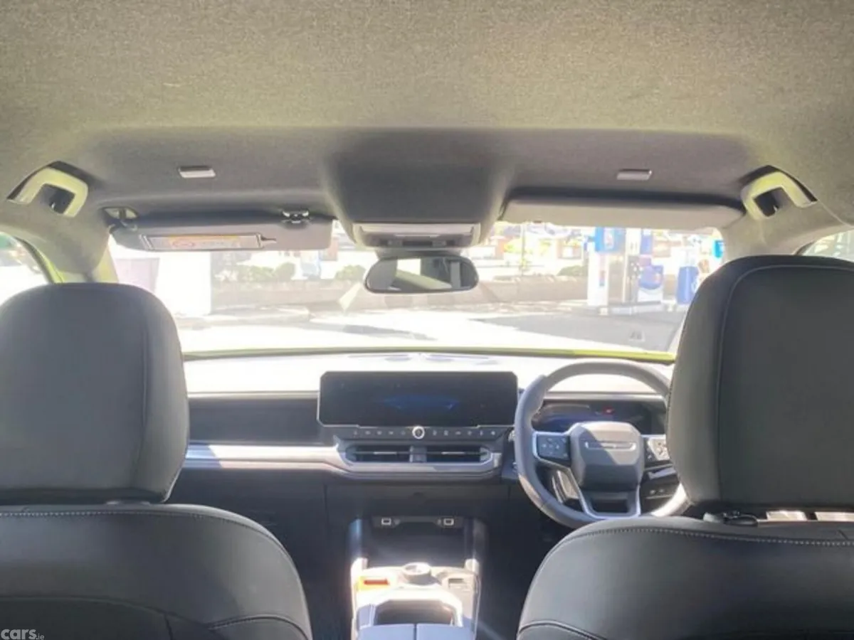 Jeep Compass SUV, Electric, 2026, Green