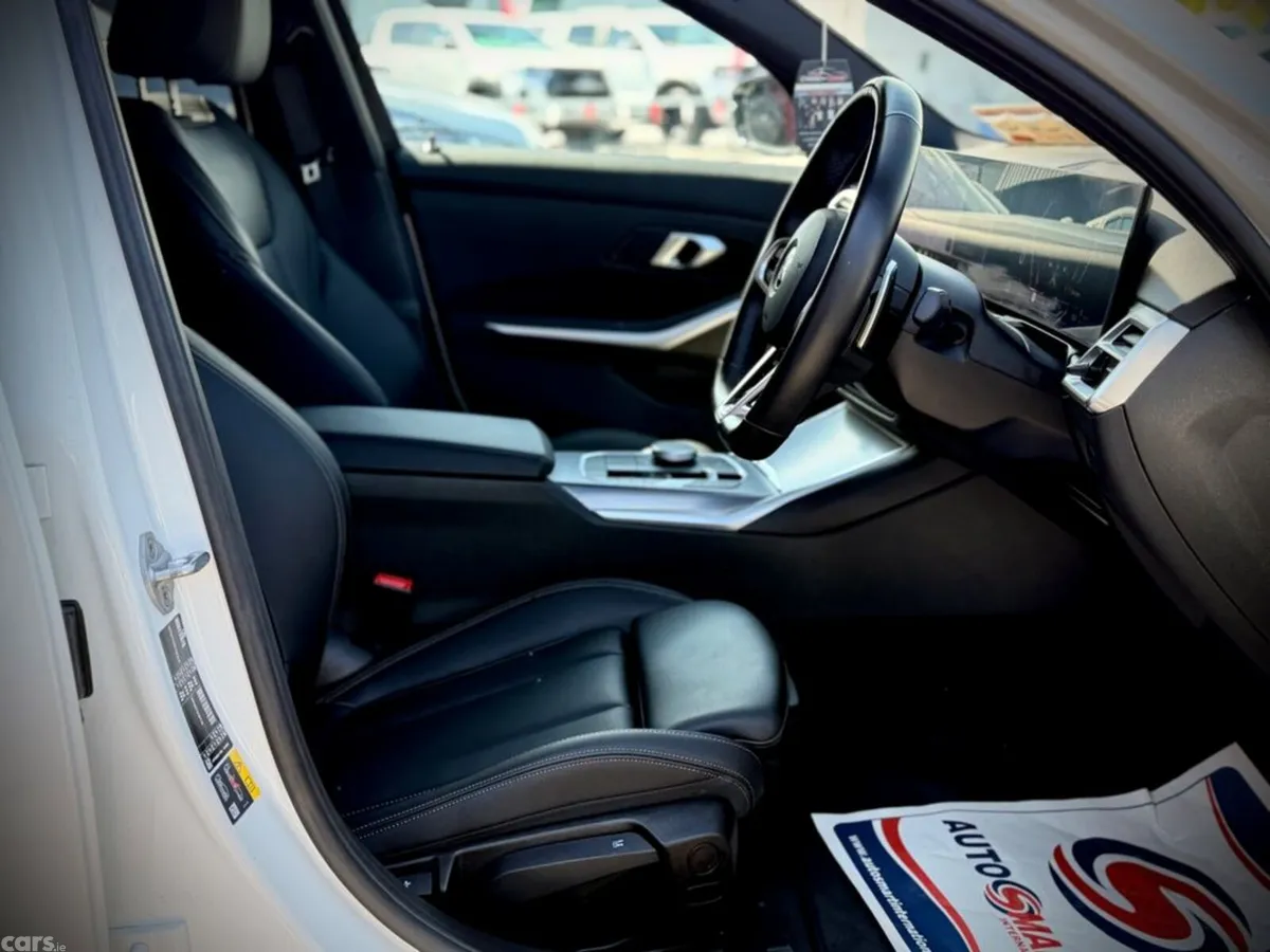 BMW 3-Series Saloon, Petrol Hybrid, 2025, White