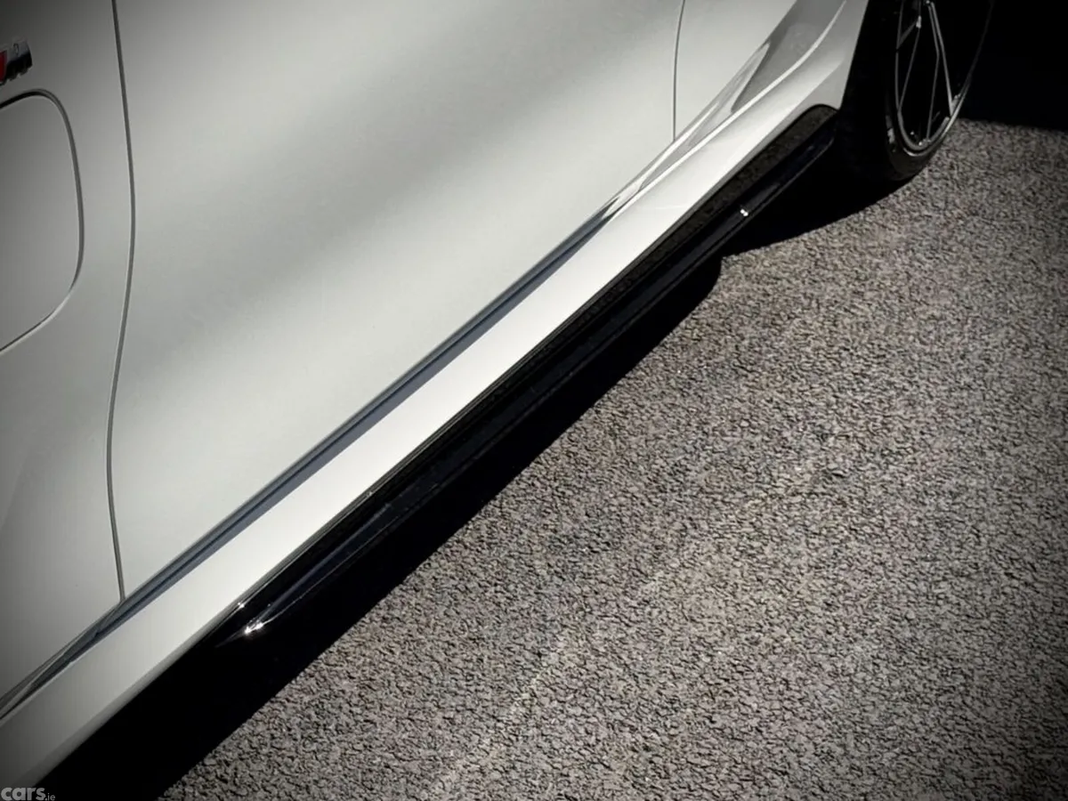 BMW 3-Series Saloon, Petrol Hybrid, 2025, White