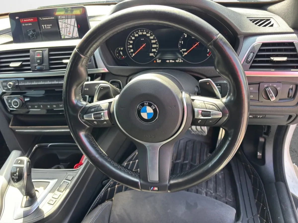 BMW 4-Series Saloon, Petrol, 2019, White