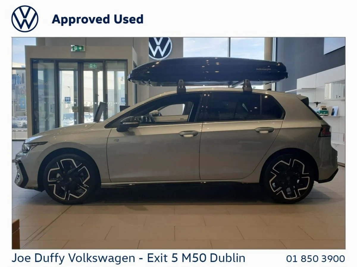 Volkswagen Golf Estate, Petrol, 2026, Grey