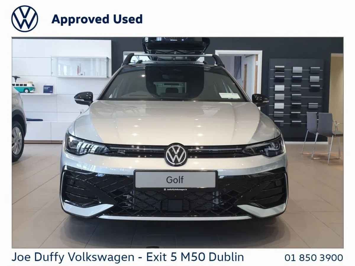 Volkswagen Golf Estate, Petrol, 2026, Grey