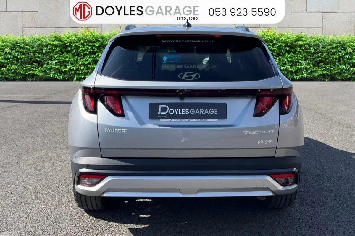 Hyundai Tucson SUV, Petrol Plug-in Hybrid, 2025, Grey