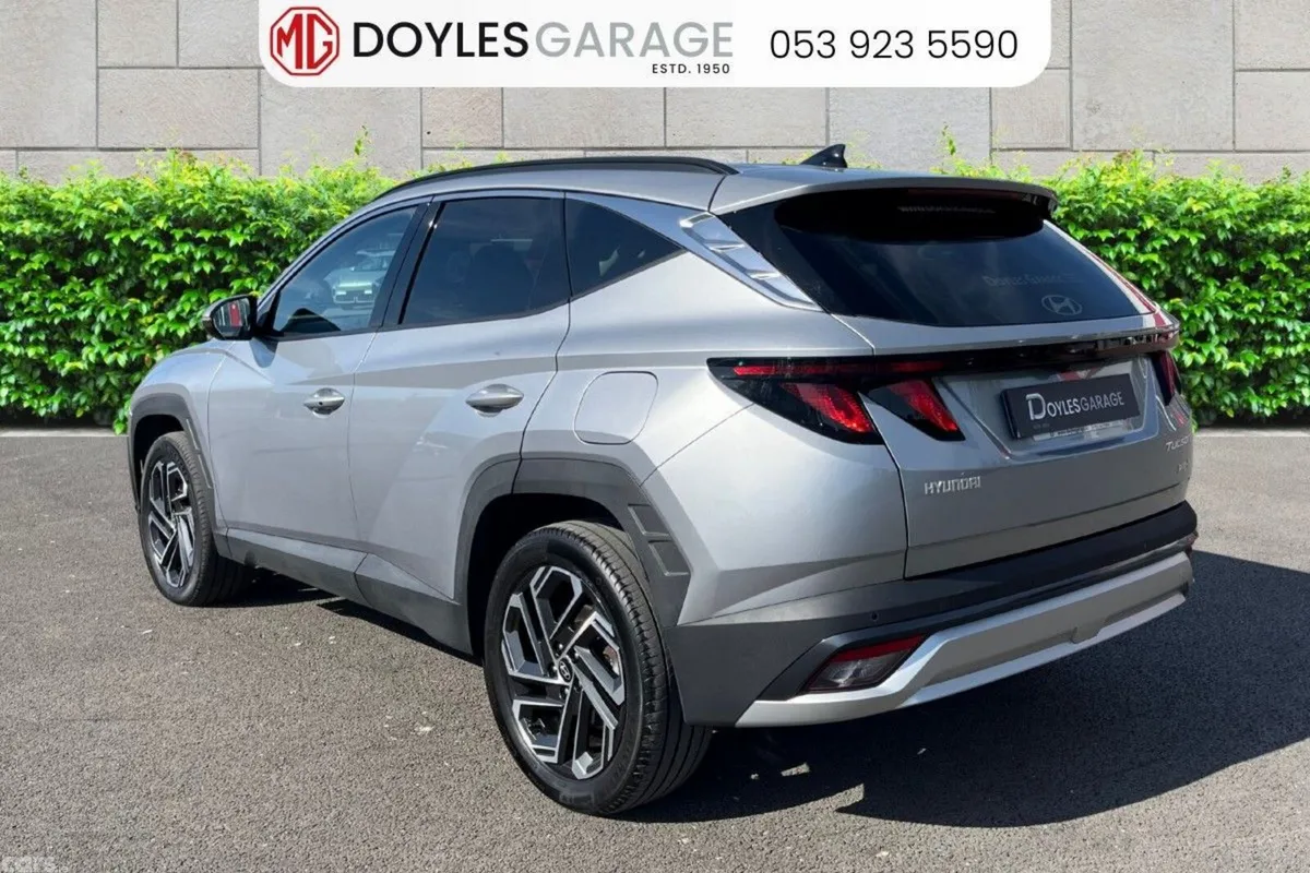 Hyundai Tucson SUV, Petrol Plug-in Hybrid, 2025, Grey