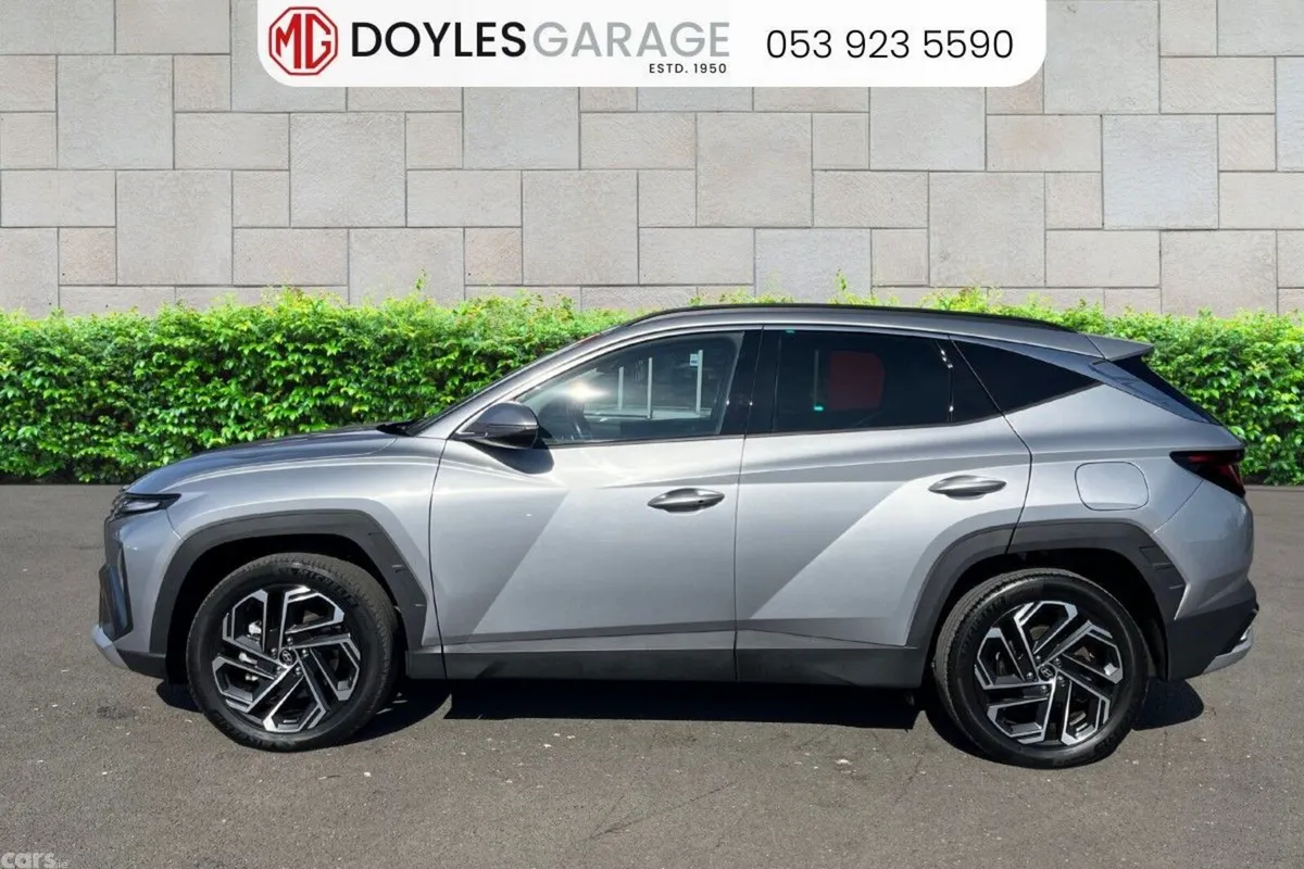 Hyundai Tucson SUV, Petrol Plug-in Hybrid, 2025, Grey