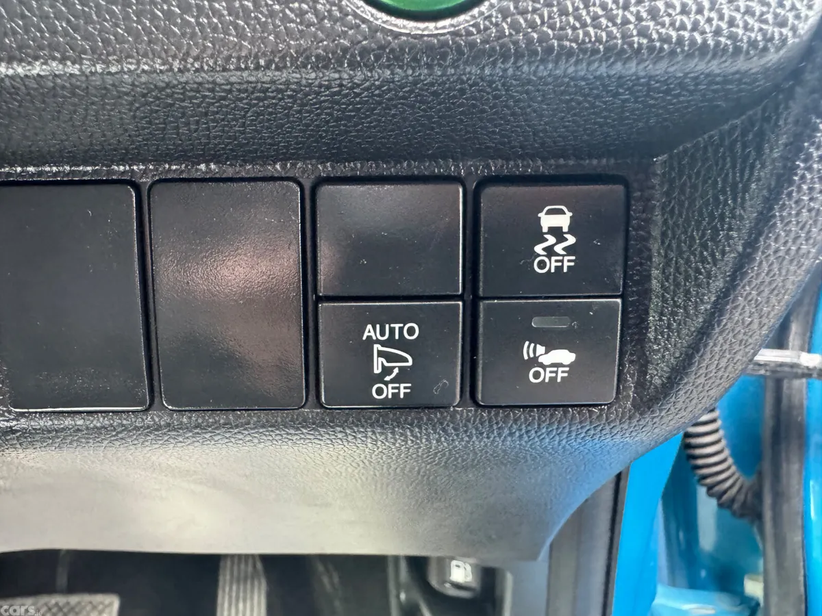 Honda Fit Hatchback, Petrol Hybrid, 2015, Blue