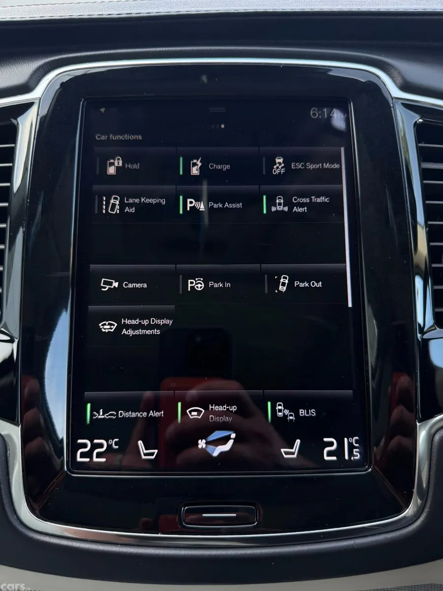 Volvo XC90 SUV, Petrol Plug-in Hybrid, 2016, Beige