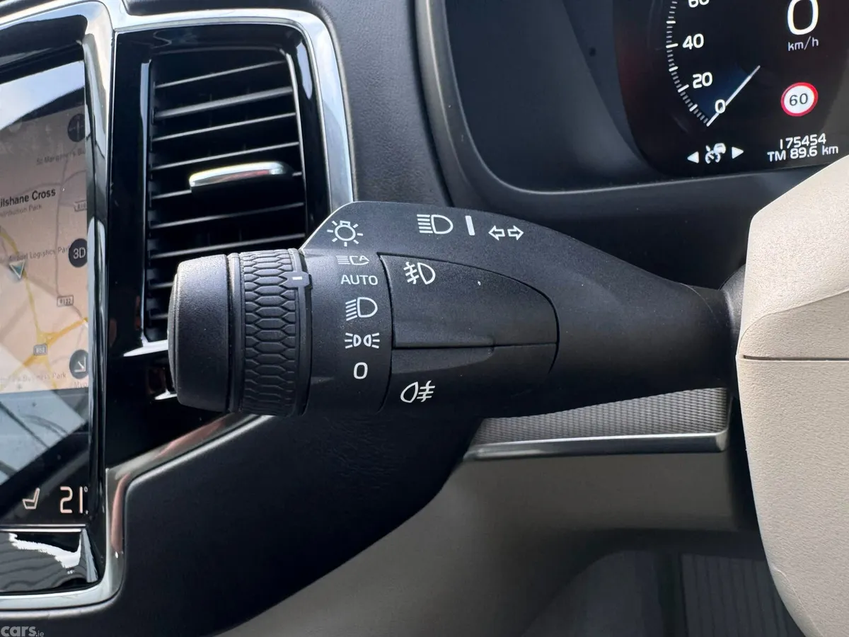Volvo XC90 SUV, Petrol Plug-in Hybrid, 2016, Beige