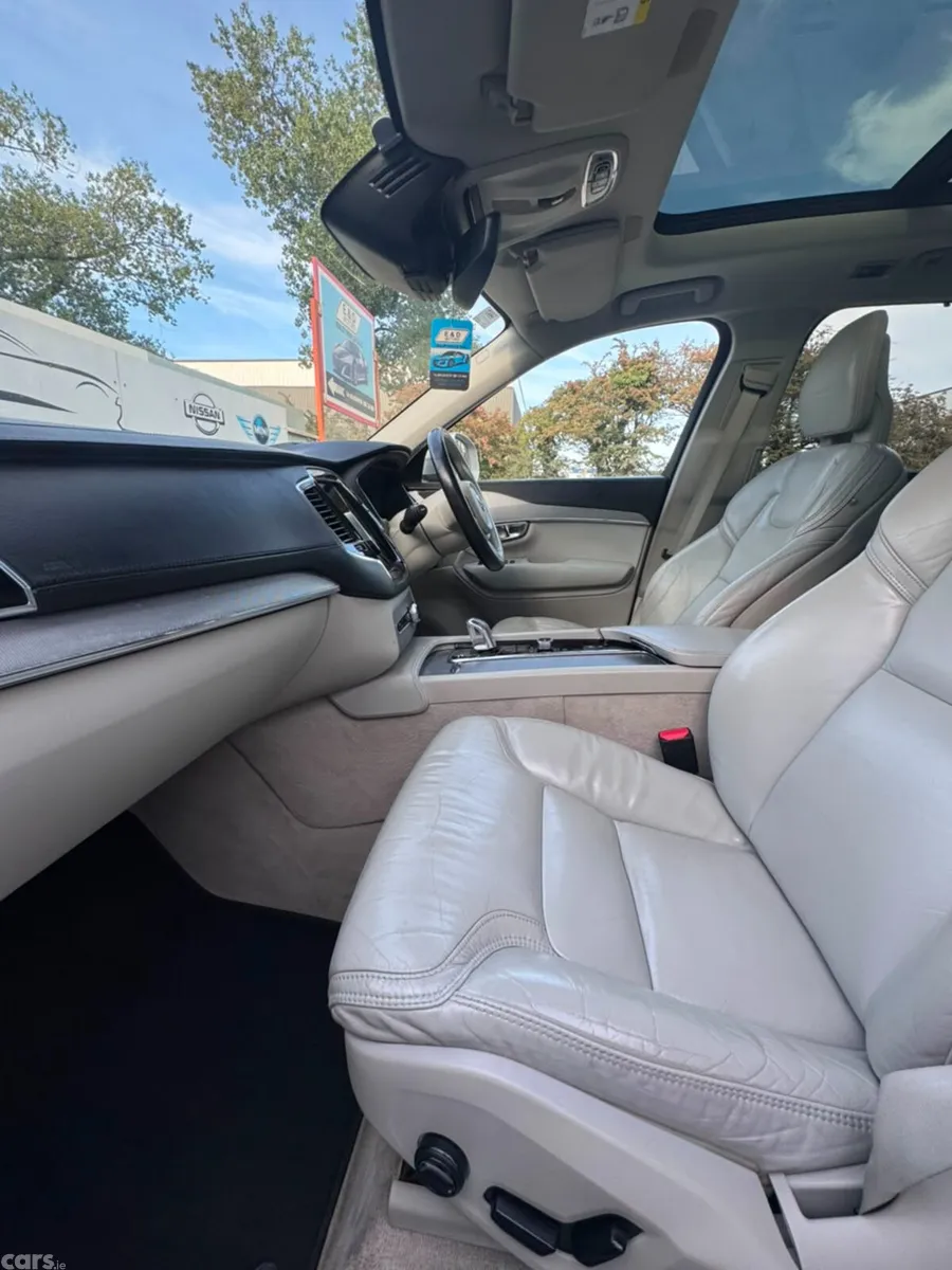Volvo XC90 SUV, Petrol Plug-in Hybrid, 2016, Beige