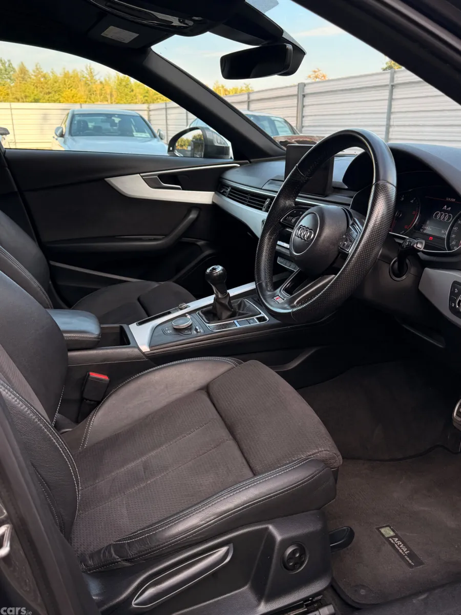 Audi A4 Estate, Diesel, 2017, Grey