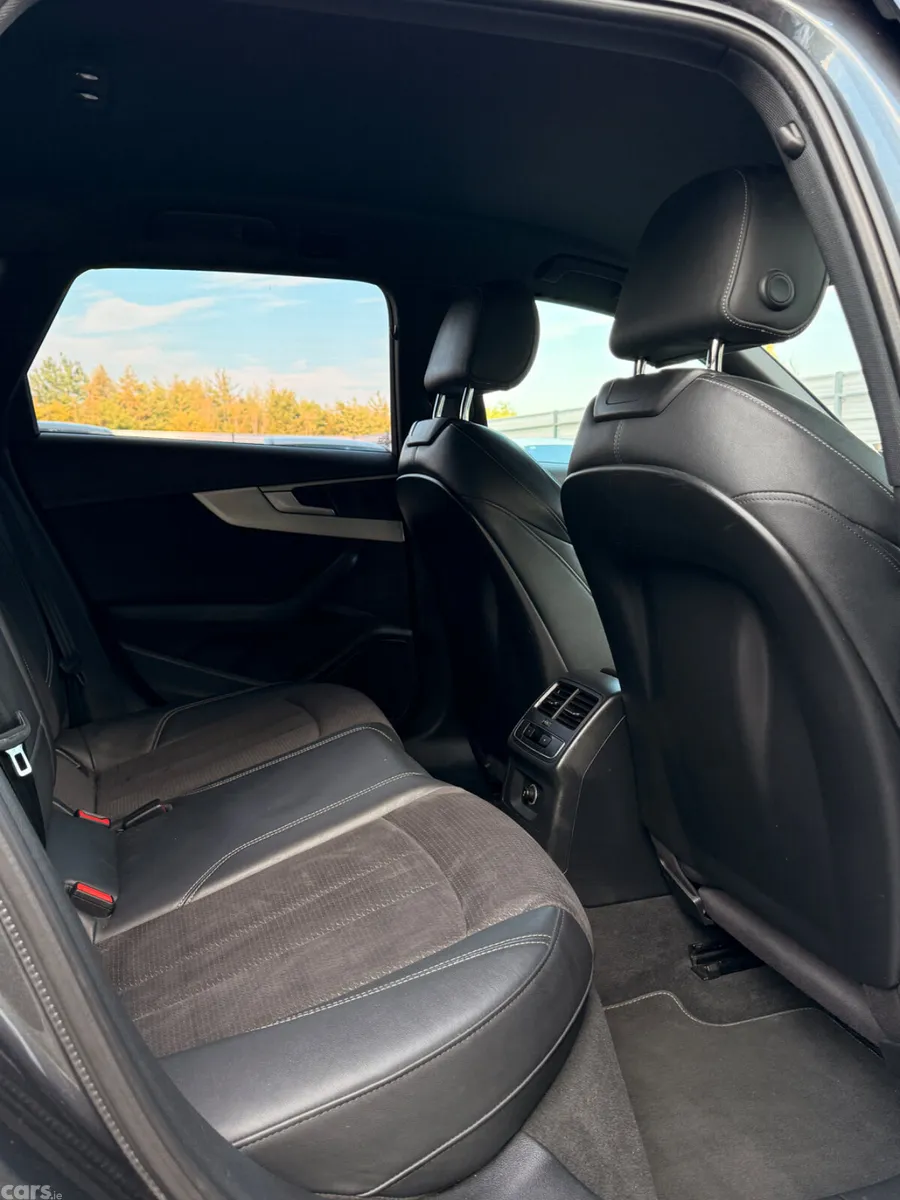 Audi A4 Estate, Diesel, 2017, Grey