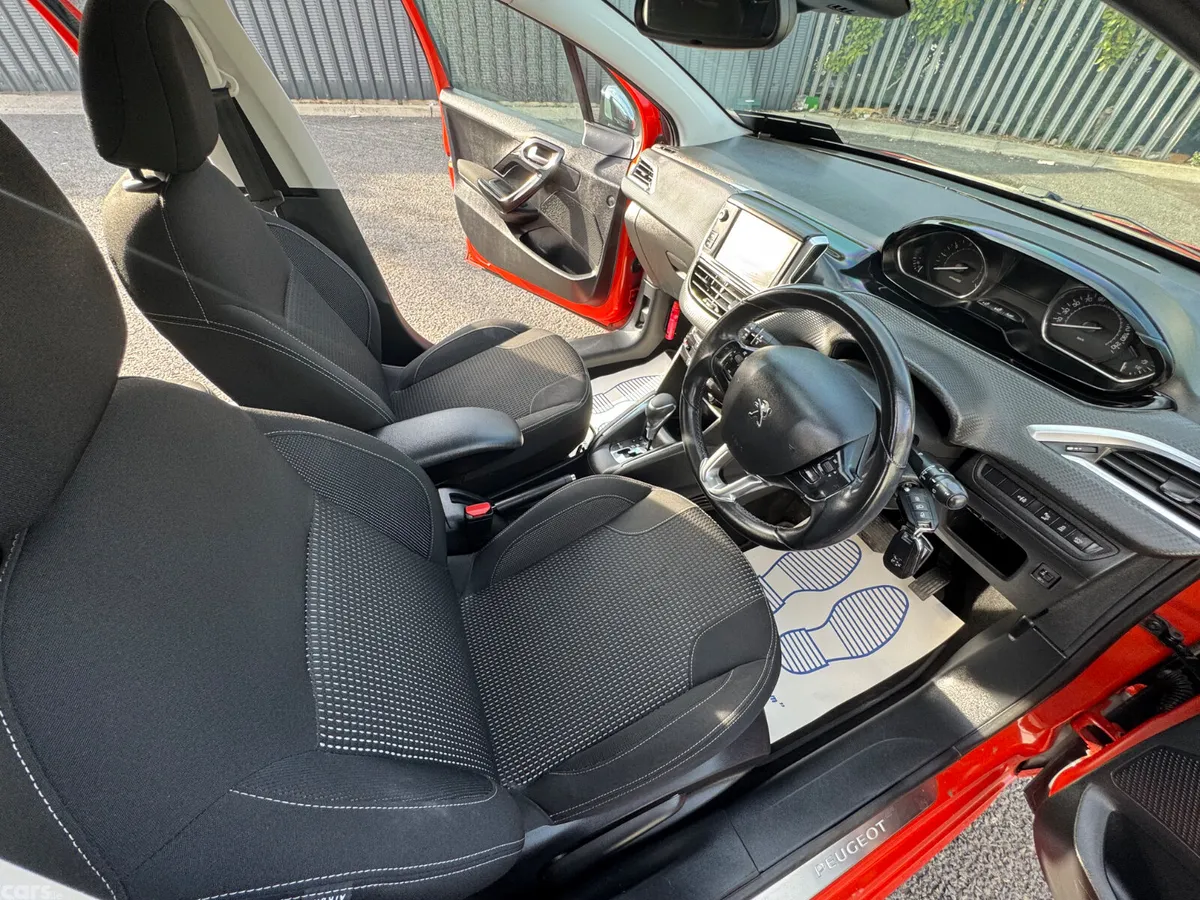 Peugeot 208 Hatchback, Petrol, 2016, Orange