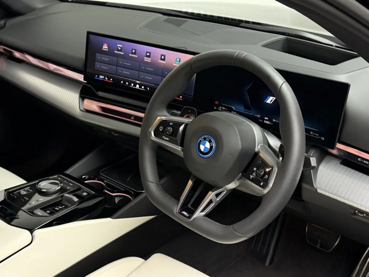 BMW 5-Series Saloon, Petrol Plug-in Hybrid, 2026, Black
