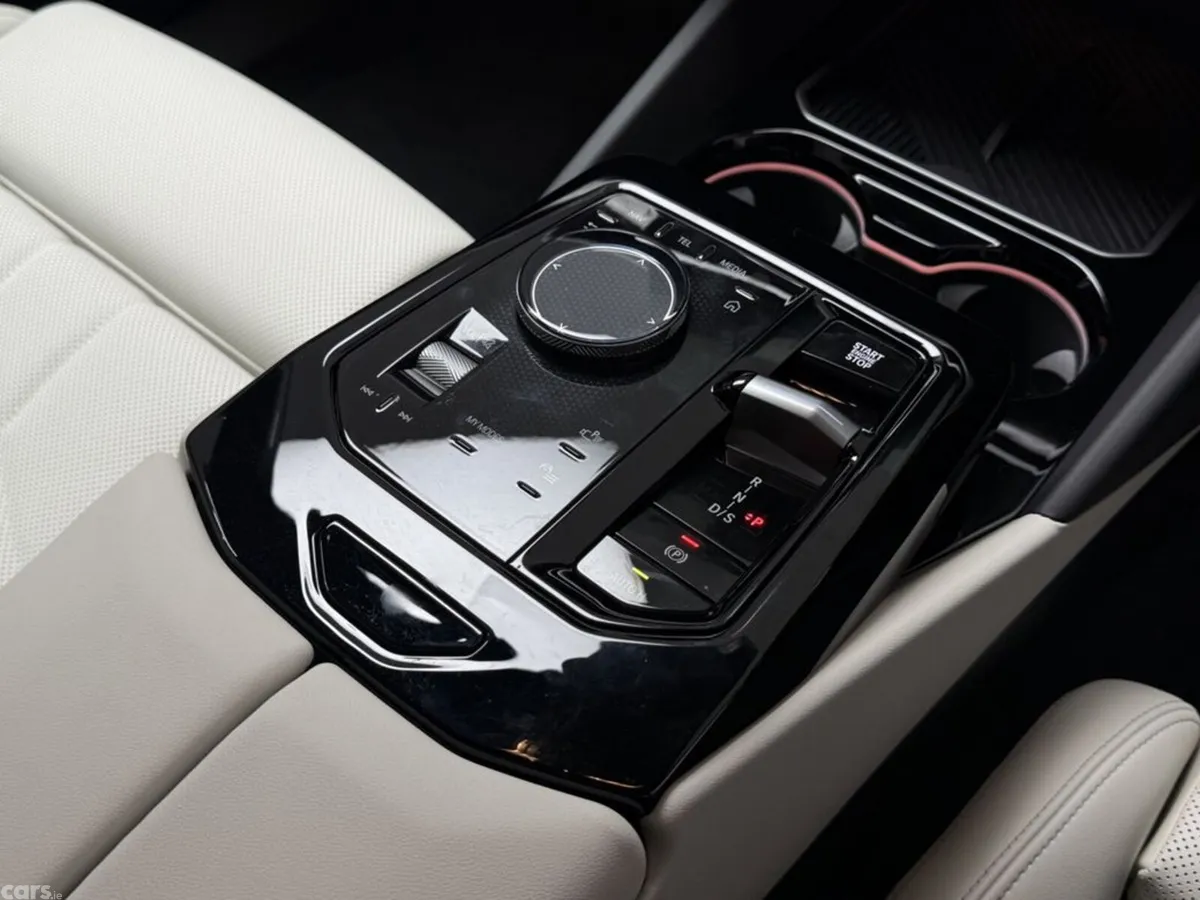 BMW 5-Series Saloon, Petrol Plug-in Hybrid, 2026, Black